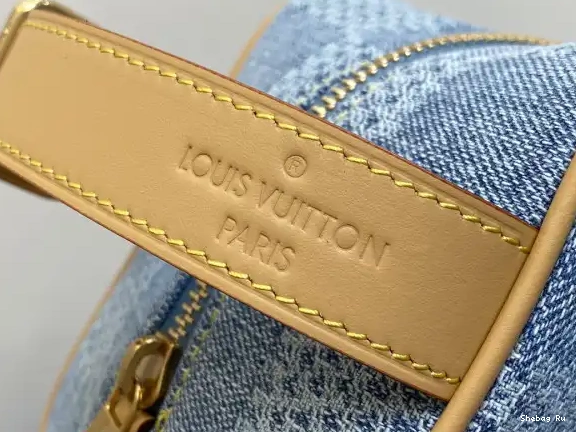 bag-23*13*12CM VUITTON DOPP KIT LOCKER LOUIS 0607
